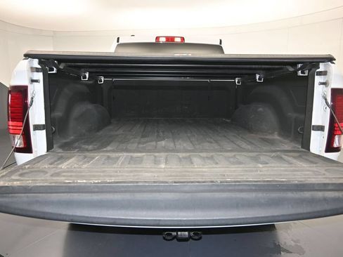 Used 2022 RAM 1500 Warlock AWD/4WD image 25