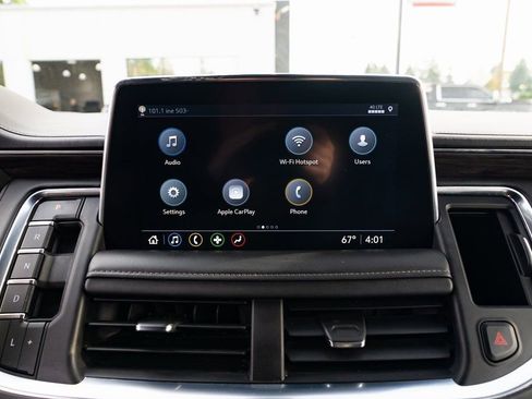 Used 2021 Chevrolet Suburban LT image 13