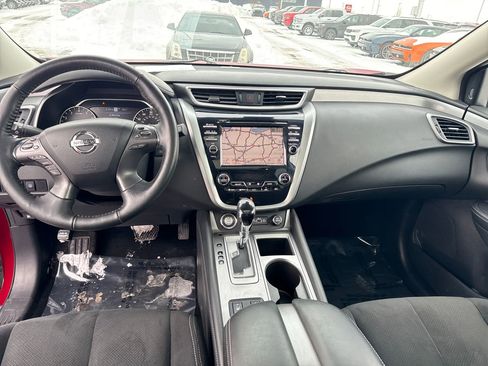 Used 2021 Nissan Murano SV image 12
