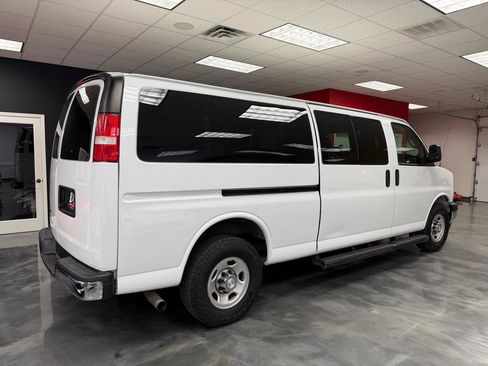 Used 2019 Chevrolet Express 3500 LT w/ LT Preferred Equipment Group RWD image 5