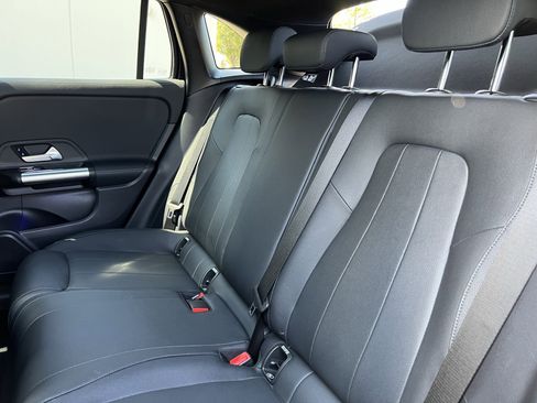 Certified 2025 Mercedes-Benz GLA 250 image 34