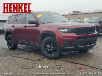 Used 2024 Jeep Grand Cherokee L Altitude