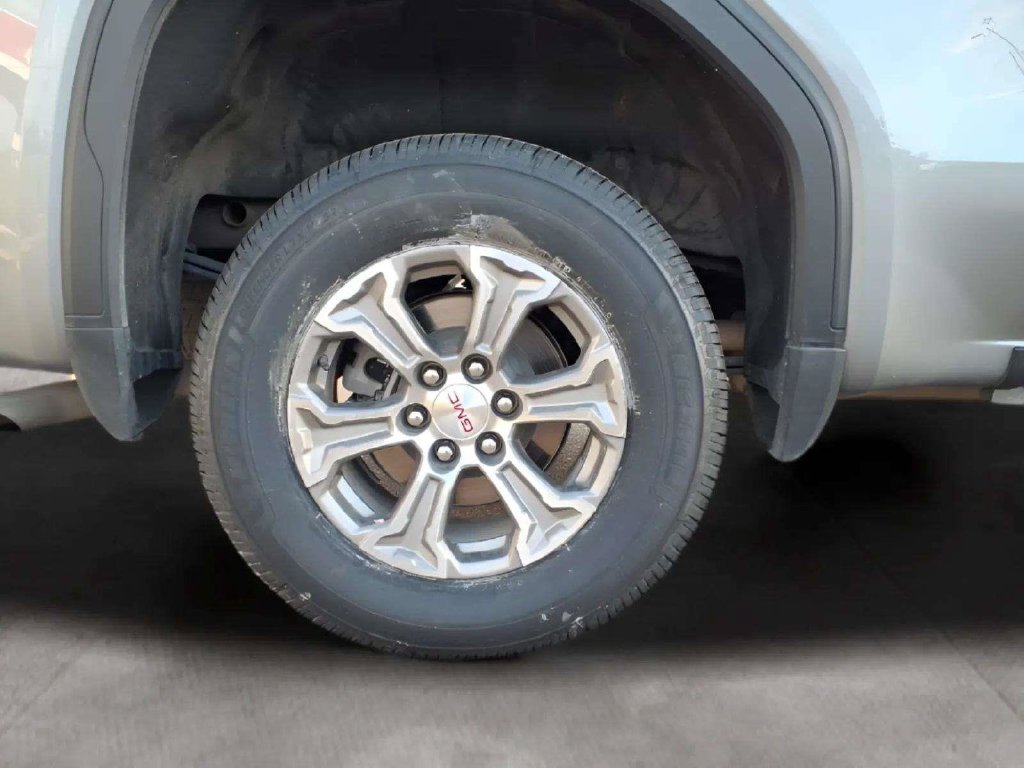 Used 2025 GMC Sierra 1500 SLT RWD image 20