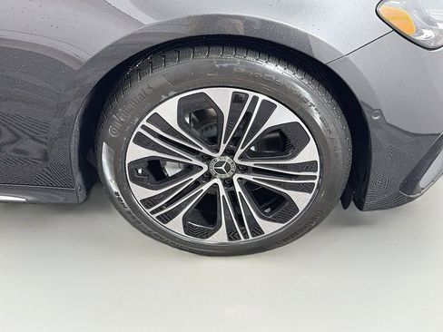 New 2026 Mercedes-Benz E 350 4MATIC Sedan image 34