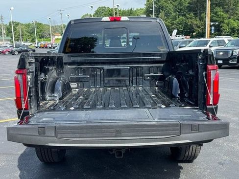 Used 2024 Ford F150 Platinum w/ Equipment Group 702A High AWD/4WD image 5