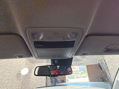 Used 2021 Toyota Tacoma SR5 RWD image 21