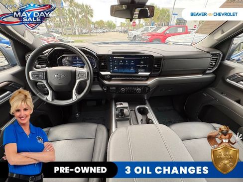 Used 2025 Chevrolet Silverado 1500 RST AWD/4WD image 21