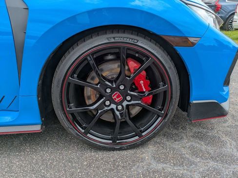Used 2021 Honda Civic Type R image 11