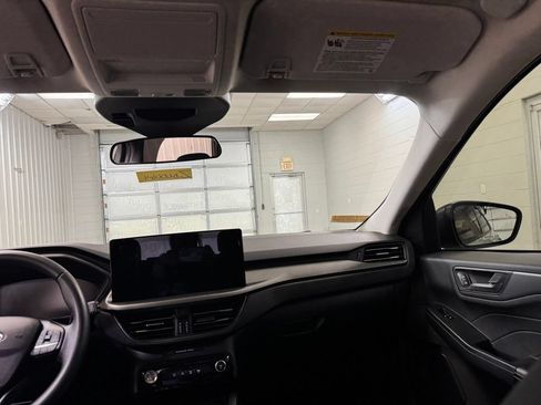 Used 2023 Ford Escape Active w/ Tech Pack #1 FWD image 23