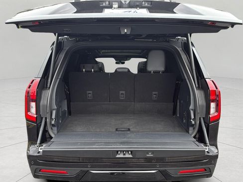 Used 2026 Ford Expedition Platinum w/ Stealth Performance Package AWD/4WD image 10
