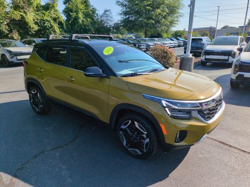 Used 2024 Kia Seltos SX AWD/4WD image 1