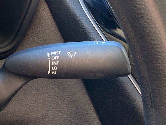 Used 2024 Toyota Corolla LE FWD image 22