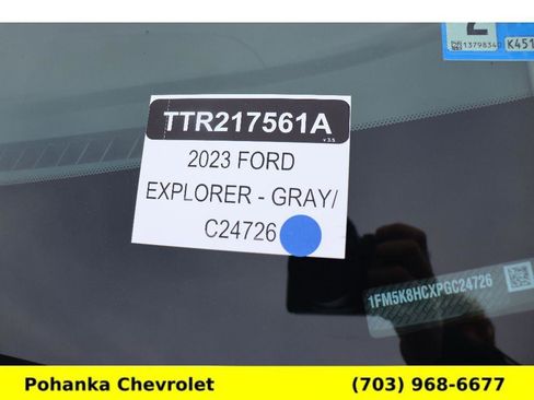 Used 2023 Ford Explorer Platinum w/ Technology Package image 35