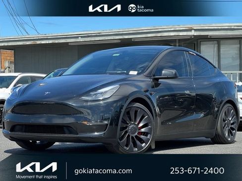 Used 2025 Tesla Model Y Performance AWD/4WD image 1