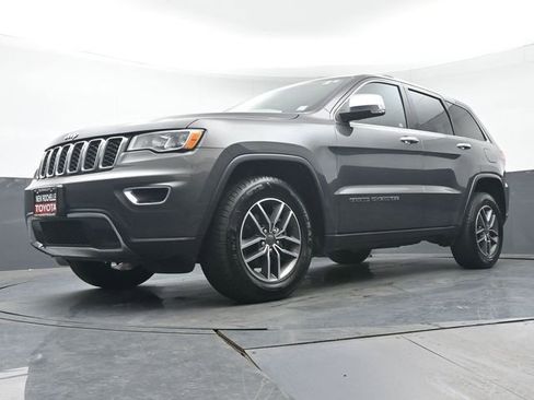 Used 2019 Jeep Grand Cherokee Limited image 32