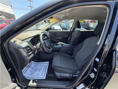 Used 2021 Nissan Rogue S FWD image 15