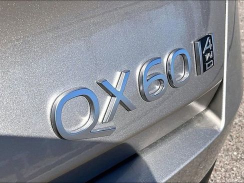 New 2026 INFINITI QX60 Luxe image 8