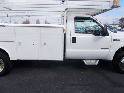 Used 2004 Ford F450 XL image 12