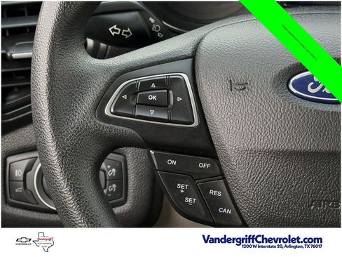 Used 2018 Ford Escape SE FWD image 13