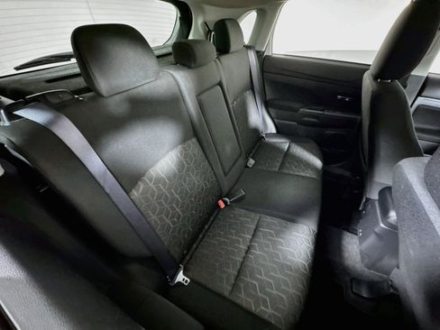 Used 2025 Mitsubishi Outlander Sport LE AWD/4WD image 24
