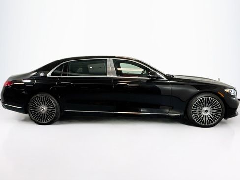 New 2026 Mercedes-Benz Maybach S 580 4MATIC image 4
