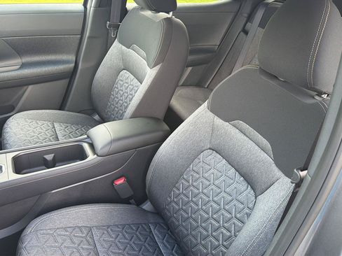 New 2026 Nissan Kicks SV w/ Cold Weather Package FWD image 28