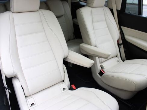 Used 2022 Mercedes-Benz GLS 450 4MATIC image 16