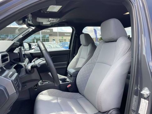 Used 2024 Toyota Tacoma SR5 AWD/4WD image 8