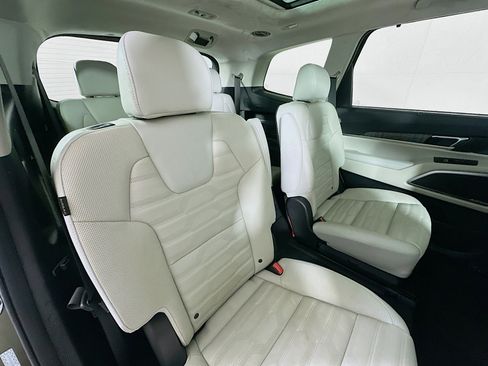 Used 2024 Kia Telluride SX Prestige image 30
