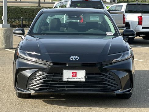 Certified 2025 Toyota Camry LE FWD image 10