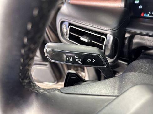 Used 2021 Lincoln Nautilus Reserve image 16