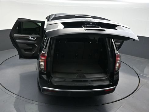 Used 2022 Chevrolet Tahoe LS RWD image 34