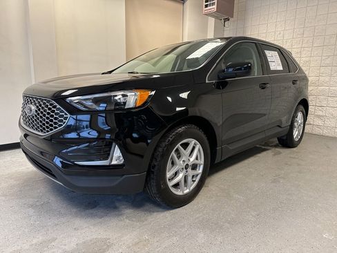 Certified 2024 Ford Edge SEL w/ Convenience Package image 36