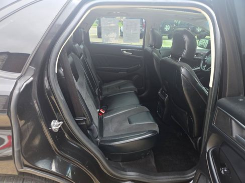 Used 2015 Ford Edge Sport w/ Equipment Group 401A AWD/4WD image 13