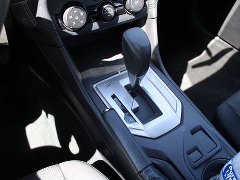 Used 2017 Subaru Impreza 2.0i image 24