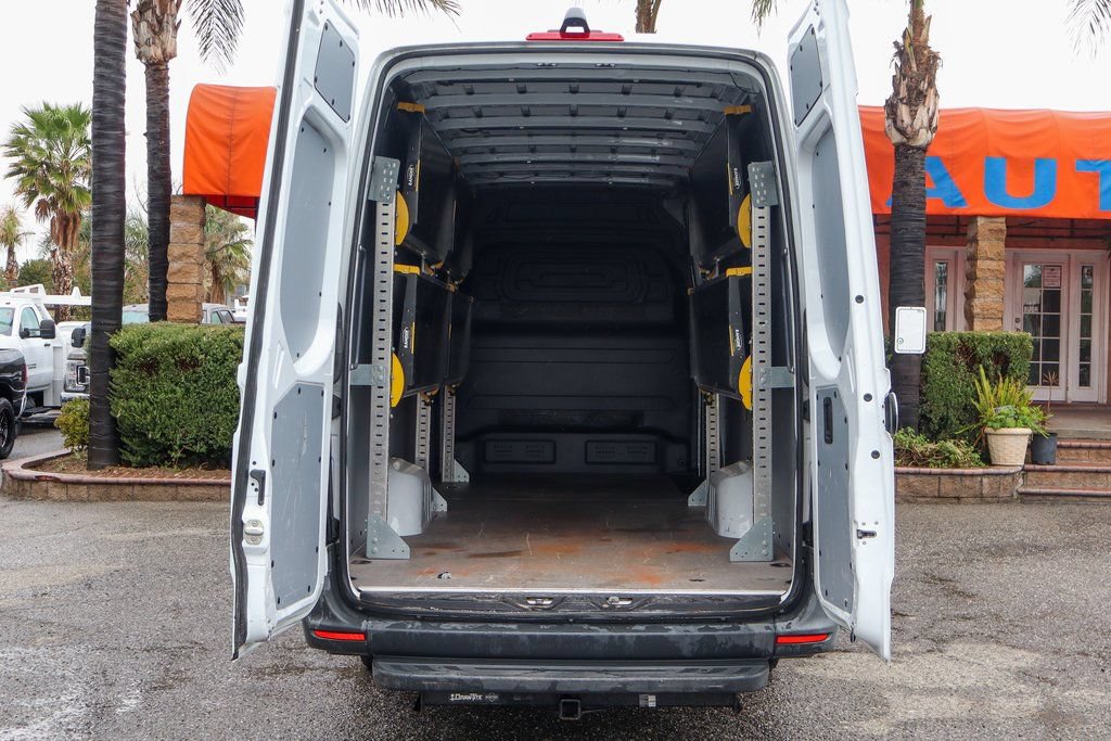 Used 2021 Mercedes-Benz Sprinter 2500 image 7