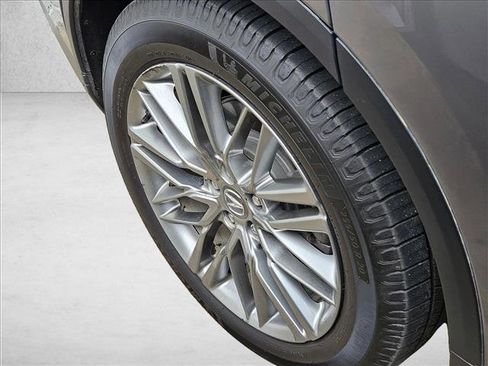 Used 2023 Acura MDX SH-AWD w/ Advance Package image 8