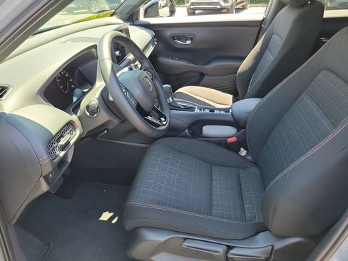 Certified 2027 Honda HR-V Sport image 18