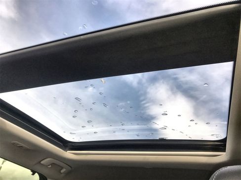 Certified 2023 Nissan Rogue SL w/ SL Premium Package image 22