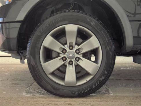 Used 2014 Ford F150 FX4 w/ Equipment Group 401A Mid AWD/4WD image 6