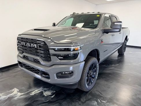 New 2026 RAM 2500 Laramie AWD/4WD image 2