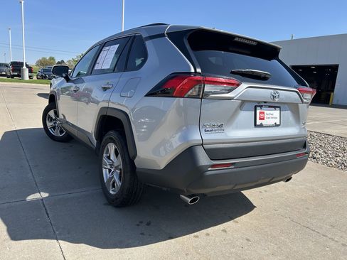 Certified 2025 Toyota RAV4 XLE AWD/4WD image 4