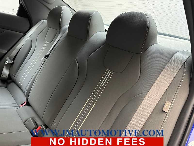 Used 2024 Hyundai Elantra SEL FWD image 15