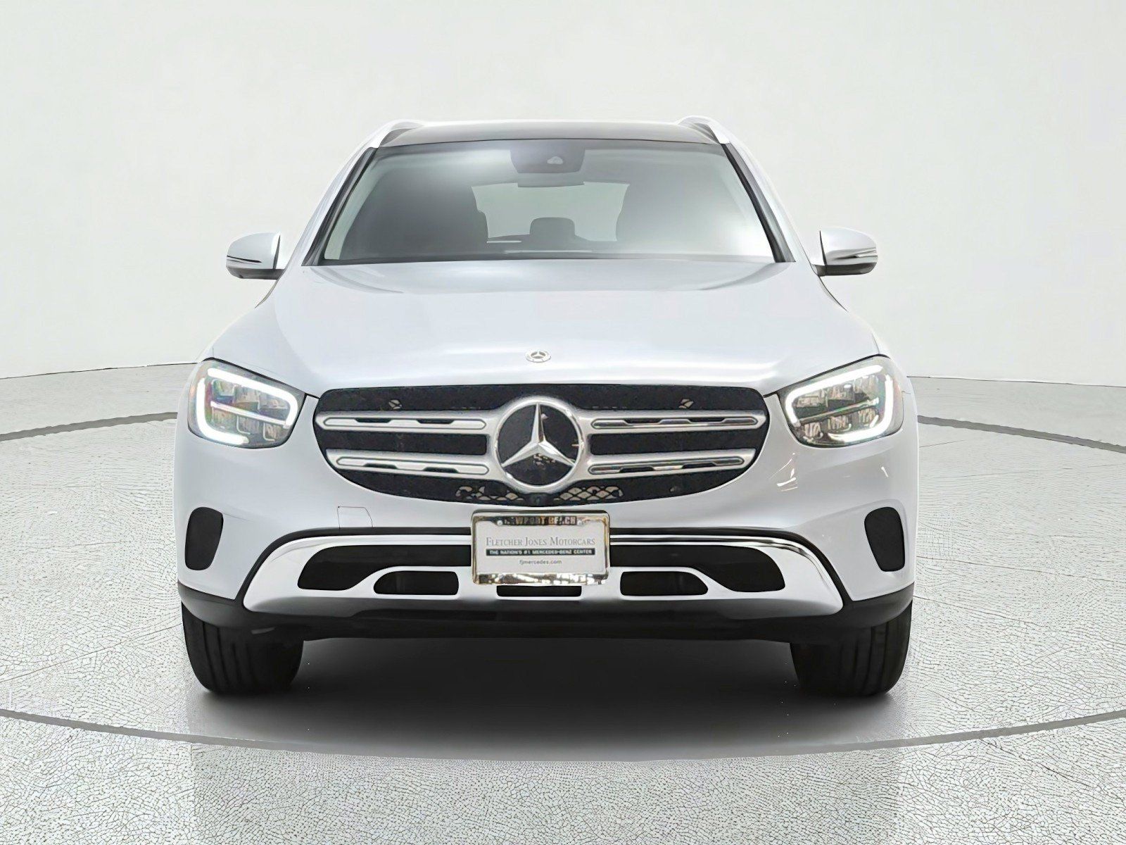 Used 2022 Mercedes-Benz GLC 300 w/ Premium Package Lite image 2