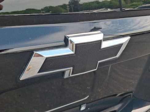 Used 2018 Chevrolet Suburban Premier AWD/4WD image 31