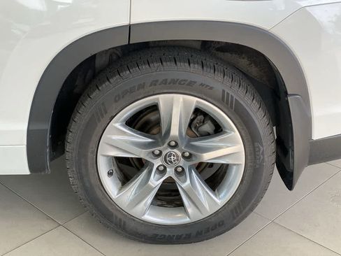 Used 2016 Toyota Highlander Limited AWD/4WD image 13
