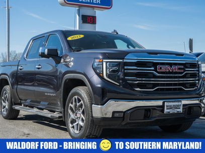 Used 2022 GMC Sierra 1500 SLT w/ SLT Convenience Package
