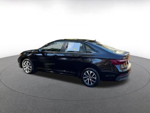 Used 2024 Volkswagen Jetta S image 10