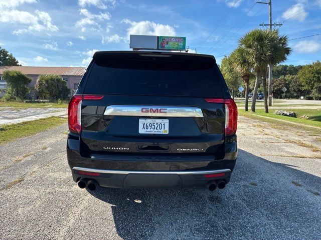 Used 2021 GMC Yukon Denali w/ Denali Ultimate Package AWD/4WD image 4
