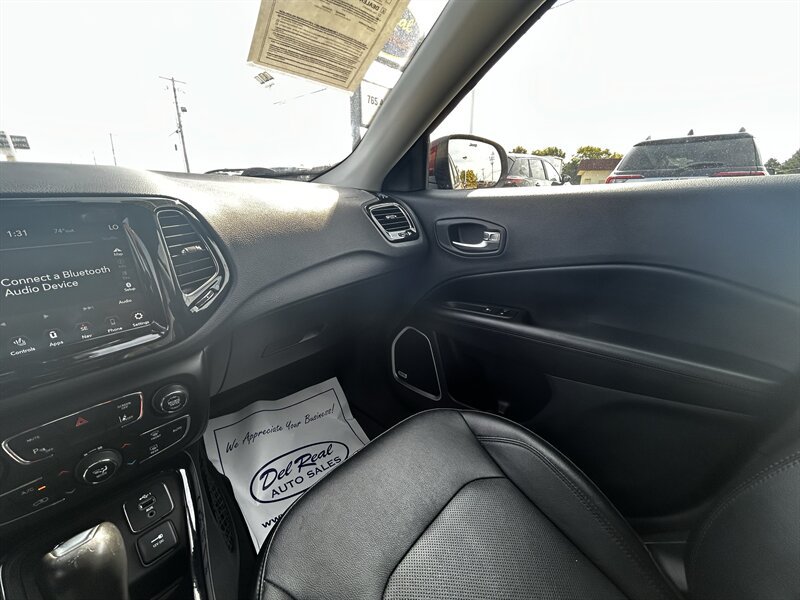 Used 2021 Jeep Compass Altitude w/ Sun & Sound Group AWD/4WD image 20